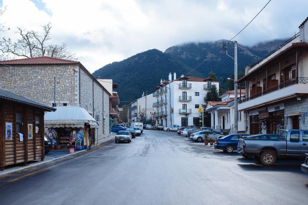Papastavrou Apartments Kalavryta Bagian luar foto