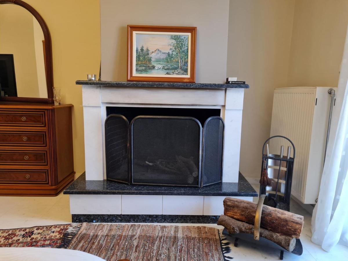 Papastavrou Apartments Kalavryta Bagian luar foto