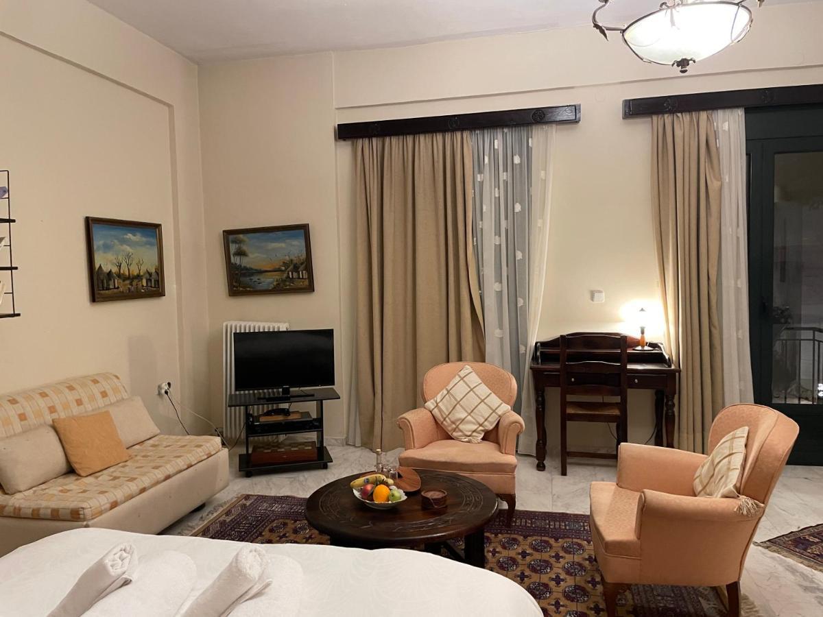 Papastavrou Apartments Kalavryta Bagian luar foto