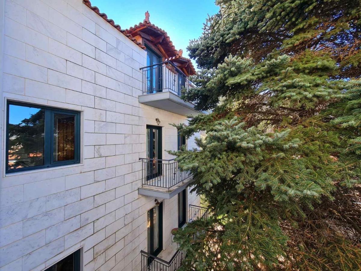 Papastavrou Apartments Kalavryta Bagian luar foto